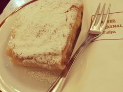 -Cafe Sacher(WIEN)