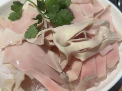 -城墙拐拐火锅(三峡广场黑金冠店)