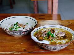 松茸鸡汤面-玉滋補