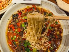 -麻辣总动员·川派海鲜·现炒浇头面·自贡菜(五彩城店)