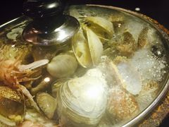 石锅海鲜-鸣记脆皮烤鱼(铁西店)