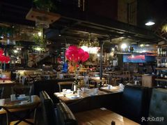-胡桃里音乐酒馆(郴州友阿国际广场店)