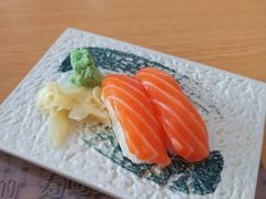 三文鱼手握-林妈妈村·日式料理(宝山万达店)