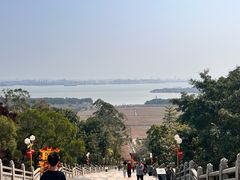 -广州莲花山旅游区