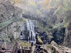 -藏龙百瀑风景区