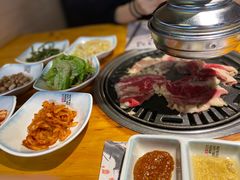 -唯成•韩国炭火烤肉 유성고기
