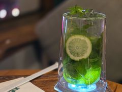 -雕刻时光咖啡馆(南院门店)