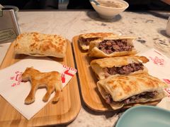 -高玛纳驴肉火烧(一世界店)