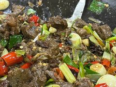 -牛八宝桂林米粉(八里庄店)