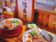 黑麻油豚骨拉面-老龙亭拉面店