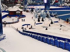 -长沙湘江冰雪世界