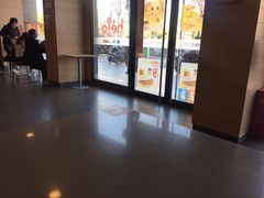 -麦当劳(七宝乐购店)