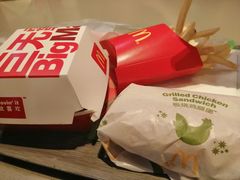 -麦当劳(新世纪环球中心店)