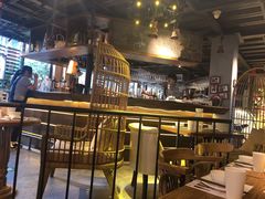 -胡桃里音乐餐厅(陶溪川店)(川湘赣菜·世界百大酒庄直供红酒·音乐表演)