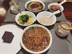 -成都蓝城悦杏温泉美食酒店(宽窄巷子店)