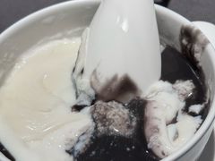 芝麻糊双皮奶-小炳胜(卓悦中心店)