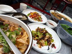 -蔼若春.传承三十年云南菜(金碧公园店)