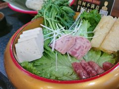 -牛New寿喜烧(虹桥新天地店)