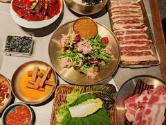 -草家酱蟹炭火烤肉店(珲春南路一店)