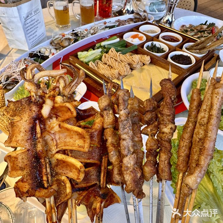 感谢青岛朋友推荐!15年老店诚不欺我🍺