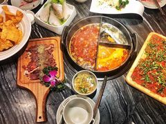 -热火朝天鲜切牛肉火锅(南强街巷店)