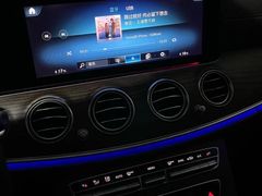 -奔驰北京极光星徽(四元桥店)