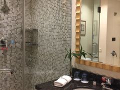 -春兰国宾馆(凤城河风景区老街店)