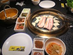 -嘿嘟嘟·肋条烧肉放题(爱融荟城店)