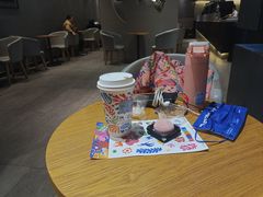 -瑞幸咖啡(新世界中心店)
