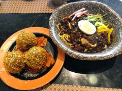 辣辣炸酱面-KCOOKING概念韩餐(世茂52+店)