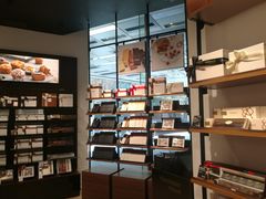 -Laderach 莱德拉(上海环贸iapm店)