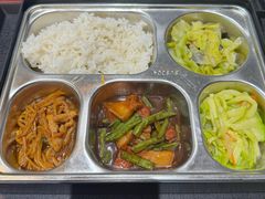 -上德宝骏宝马5S店