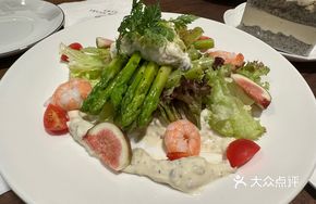 Pan-Seared Bamboo Shoot and Shrimp Salad