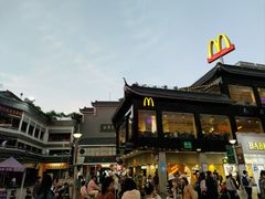 -东门町美食街