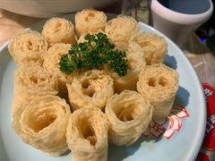 香炸腐皮-左庭右院鲜牛肉火锅(龙湖杭州滨江天街店)