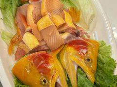 -三文彩虹鳟鱼庄