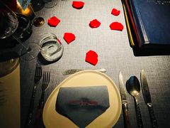 -弦月窗LUNETTE BY AMANDA(复兴路店)