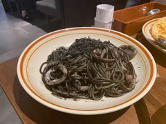 威尼斯风味墨鱼汁意面-萨莉亚意式餐厅(杭州滨江天街店)