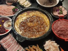-渝宗老灶火锅(巴国城店)