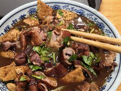 卤煮火烧-门框胡同百年卤煮(新街口店)