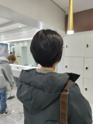 -镁连社·美联社