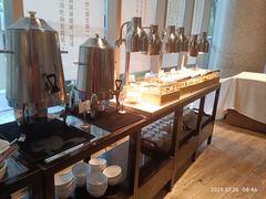 -浦东绿地铂骊酒店-POYA西餐厅(绿地东海岸国际广场店)