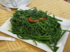 -粤北餐馆