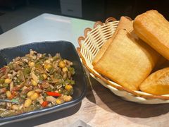 -巴扎屋大盘鸡·新疆菜(汇嘉时代店)