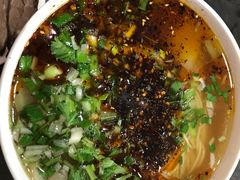 牛肉面-清真·苍鹰蓬灰牛肉面(盐场路店)