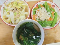 -鲸励母婴月嫂(望京店)