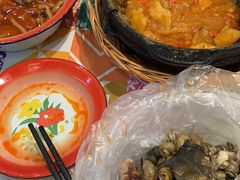 -丽丽三鲜螺蛳粉(田林路店)