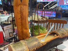 -刘姐啤酒鱼民族演艺餐厅(西街总店)