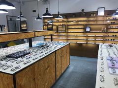 -罗伯特眼镜·蔡司官方授权(罗湖国贸店)