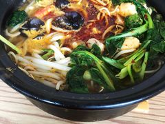 -傣家妹子过桥米线(一号店)
